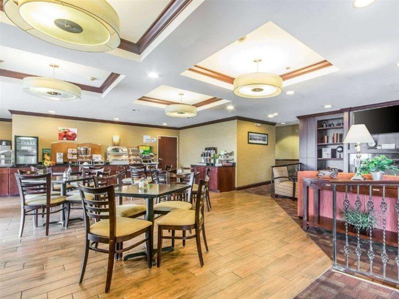 Holiday Inn Express Cincinnati-Lawrenceburg Zewnętrze zdjęcie