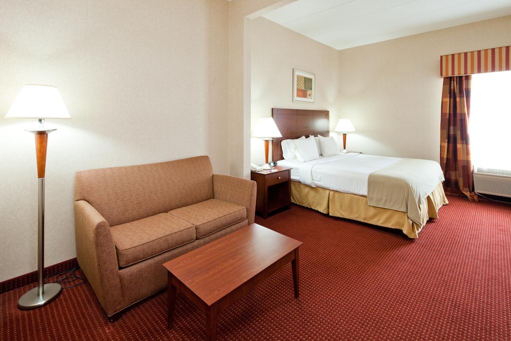 Holiday Inn Express Cincinnati-Lawrenceburg Zewnętrze zdjęcie