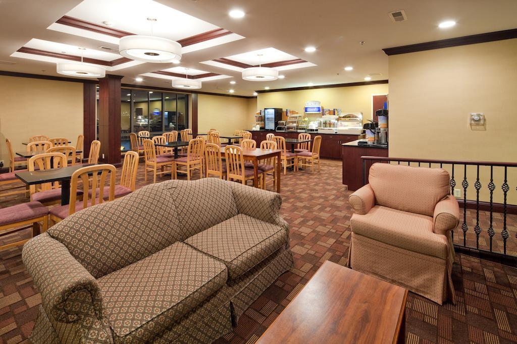 Holiday Inn Express Cincinnati-Lawrenceburg Zewnętrze zdjęcie