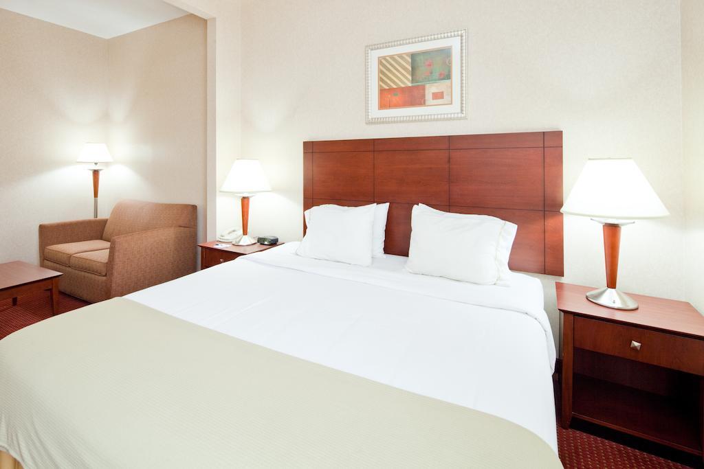 Holiday Inn Express Cincinnati-Lawrenceburg Zewnętrze zdjęcie